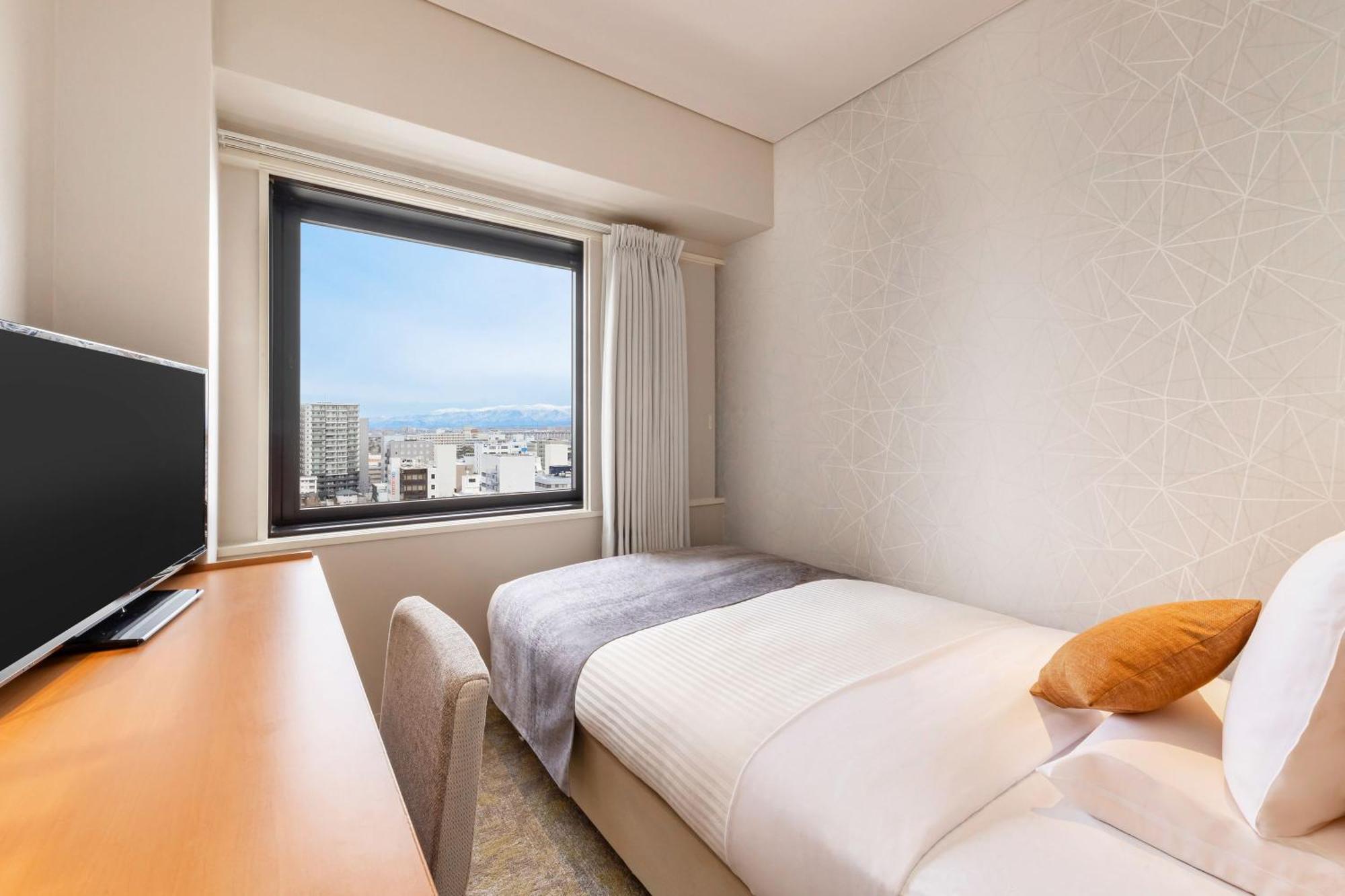 Art Hotel Niigata Station Экстерьер фото